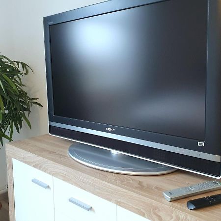 Moderne Wohlfuehloase Zentral In Seenaehe - Pillow Menu, 2 Stk 55" Smart Tvs, Netflix, Disneyplus Uvm Wetter  Exteriér fotografie